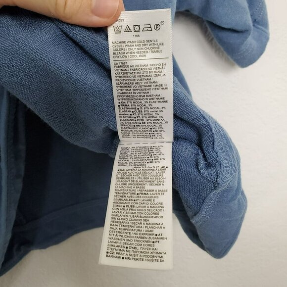 Athleta Womens Westwood Sweatshirt Tee Size M V-Neck Cottage Blue Dolman - Picture 6 of 10